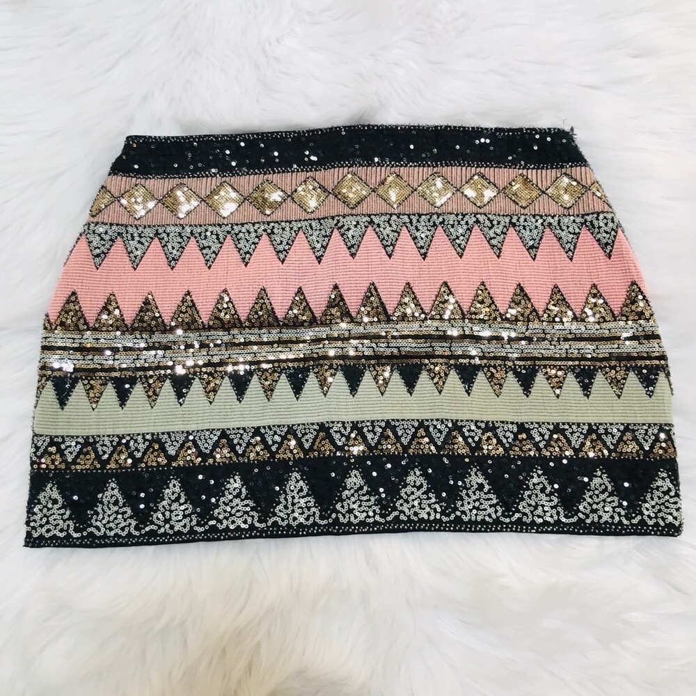 Embellished sequin beaded Mini Skirt